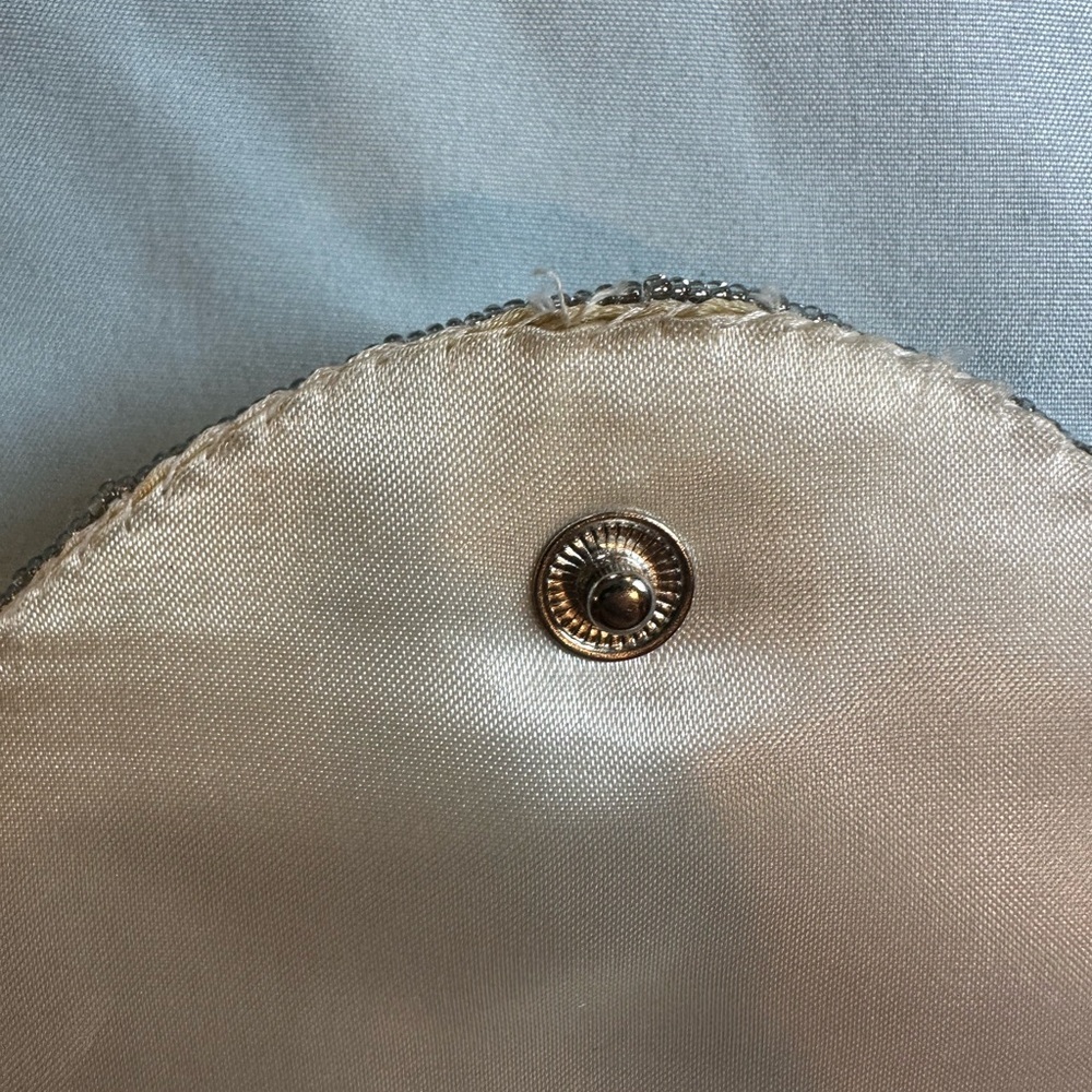 Vintage Vanessa Beaded Evening Bag Purse Gold Silver Art Deco Clutch China - Picture 6 of 10